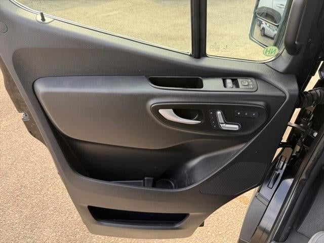 2020 Mercedes-Benz Sprinter Crew Van "2500 Standard Roof V6 144"" 4WD"