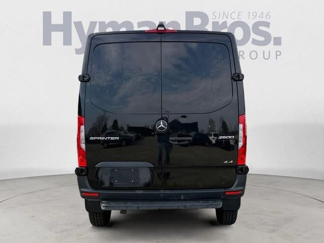 2020 Mercedes-Benz Sprinter Crew Van "2500 Standard Roof V6 144"" 4WD"