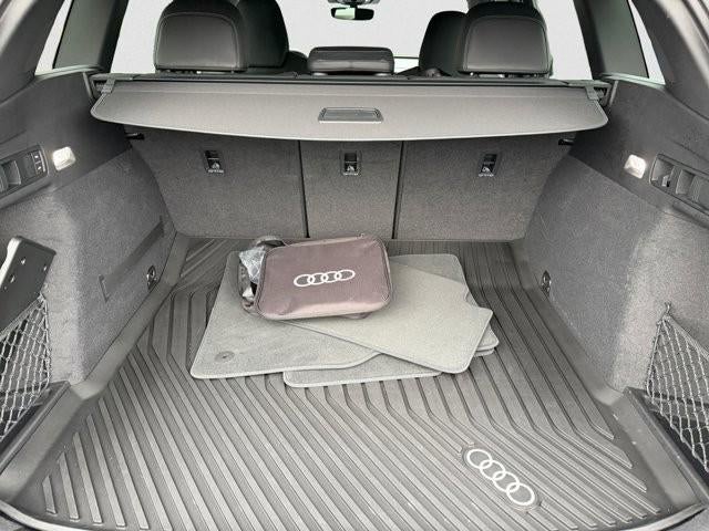 2025 Audi SQ6 e-tron Prestige quattro