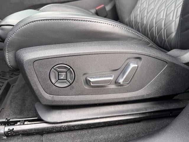 2025 Audi SQ6 e-tron Prestige quattro