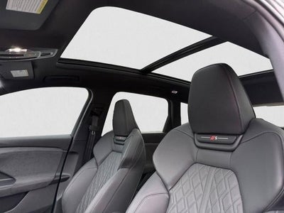 2025 Audi SQ6 e-tron Prestige quattro