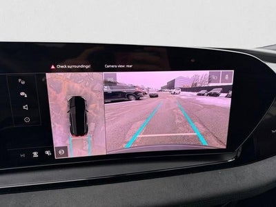 2025 Audi SQ6 e-tron Prestige quattro