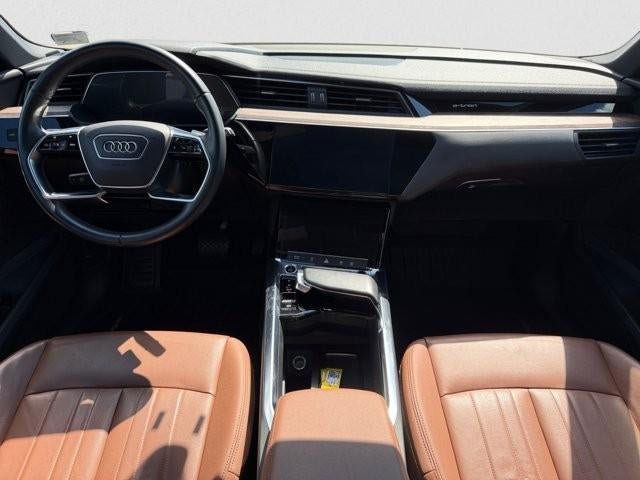 2022 Audi e-tron Premium quattro