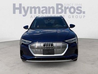 2022 Audi e-tron Premium quattro
