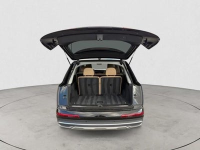 2023 Audi Q7 Premium 45 TFSI quattro
