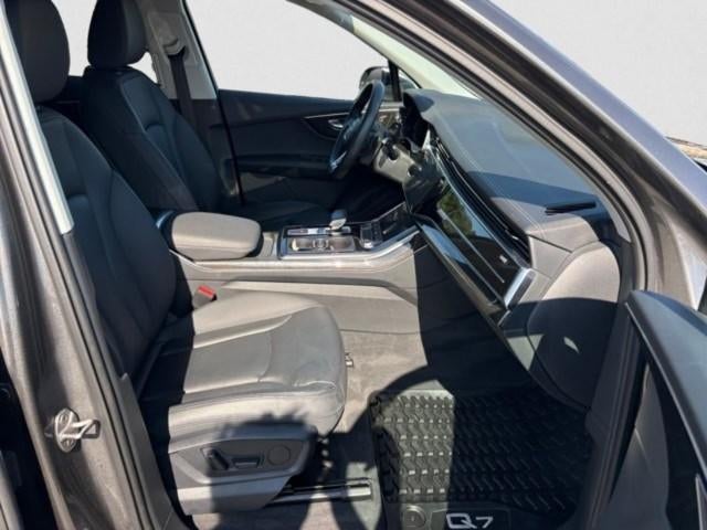 2023 Audi Q7 Premium 55 TFSI quattro