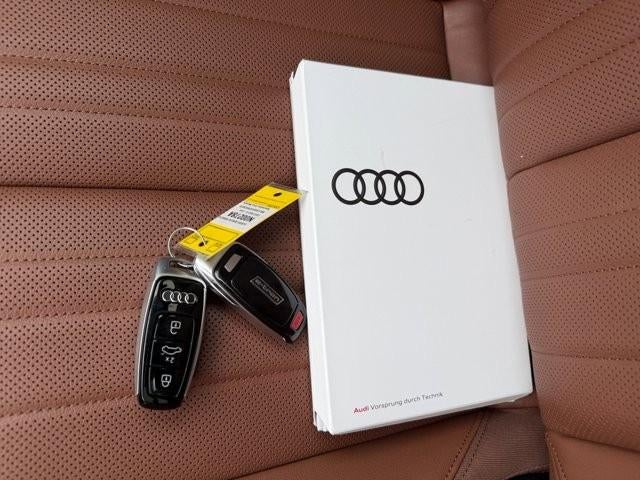 2023 Audi e-tron Premium Plus quattro