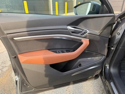 2023 Audi e-tron Premium Plus quattro