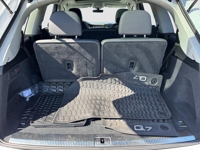 2023 Audi Q7 Prestige 55 TFSI quattro