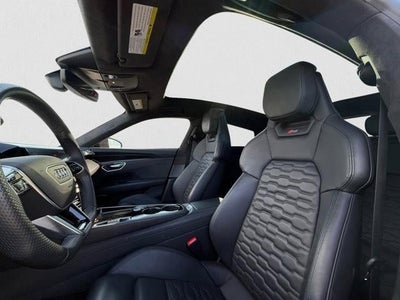 2022 Audi RS e-tron GT quattro