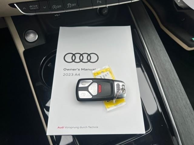 2023 Audi A4 Sedan S line Premium 45 TFSI quattro