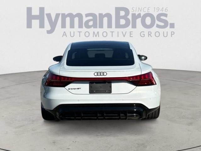 2022 Audi e-tron GT Prestige quattro