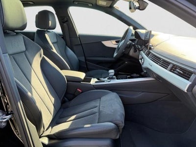 2023 Audi A4 Sedan S line Prestige 45 TFSI quattro