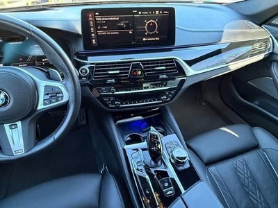 2022 BMW M550i xDrive Sedan