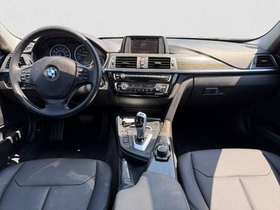 2018 BMW 320i xDrive Sedan