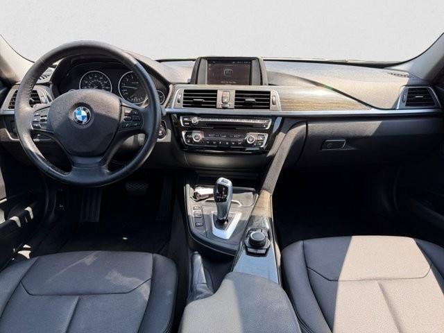 2018 BMW 320i xDrive Sedan