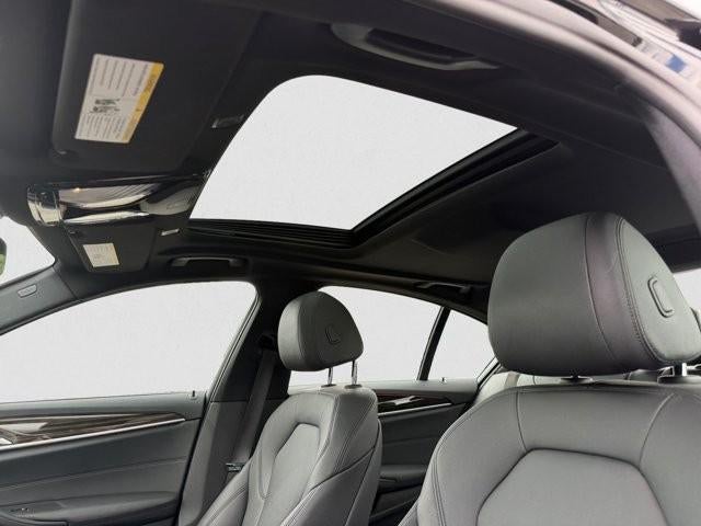 2019 BMW 530e xDrive iPerformance Plug-In Hybrid
