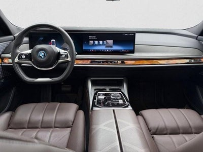 2023 BMW i7 xDrive60 Sedan