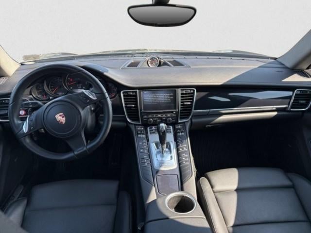 2013 Porsche Panamera 4dr HB 4