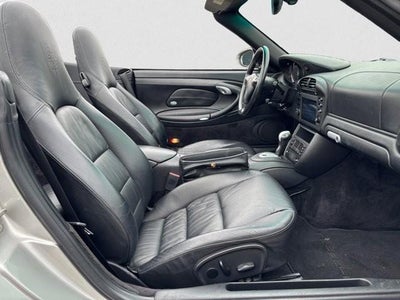 2004 Porsche 911 Carrera 4S