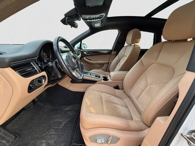 2021 Porsche Macan AWD