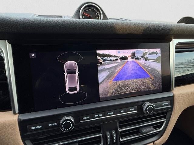 2021 Porsche Macan AWD