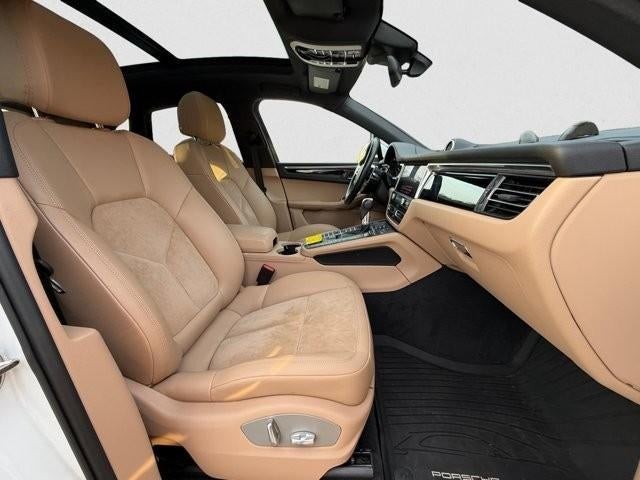 2021 Porsche Macan AWD