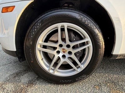 2021 Porsche Macan AWD