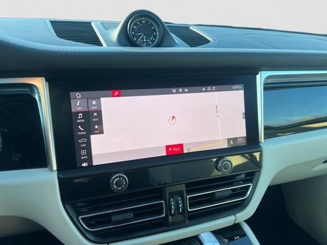 2023 Porsche Macan AWD