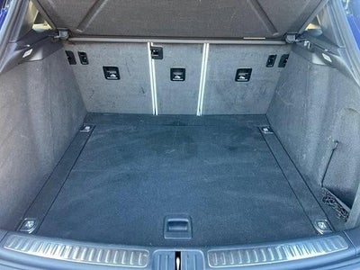 2023 Porsche Macan AWD