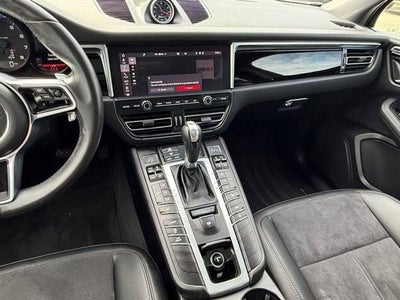 2021 Porsche Macan AWD