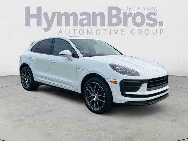 2022 Porsche Macan AWD