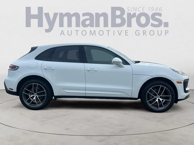 2022 Porsche Macan AWD