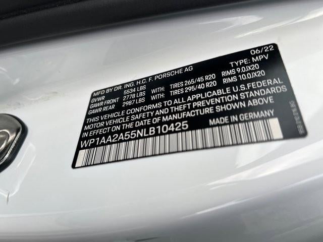 2022 Porsche Macan AWD