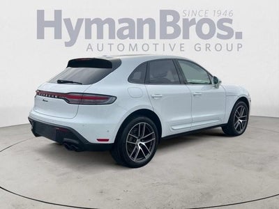 2022 Porsche Macan AWD