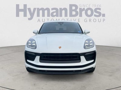 2022 Porsche Macan AWD