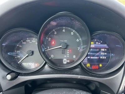 2022 Porsche Macan AWD