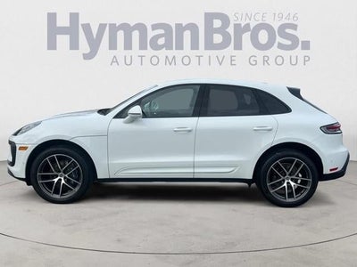 2022 Porsche Macan AWD