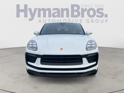2022 Porsche Macan AWD