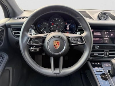 2023 Porsche Macan AWD