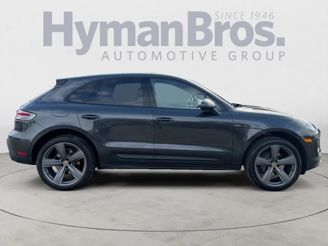 2023 Porsche Macan AWD