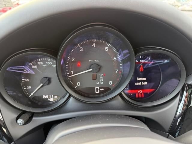 2023 Porsche Macan AWD