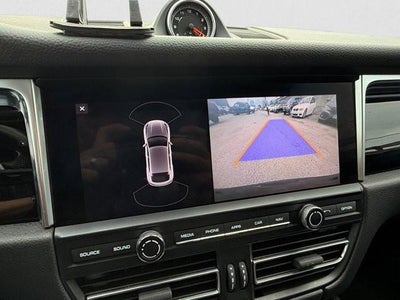 2021 Porsche Macan AWD