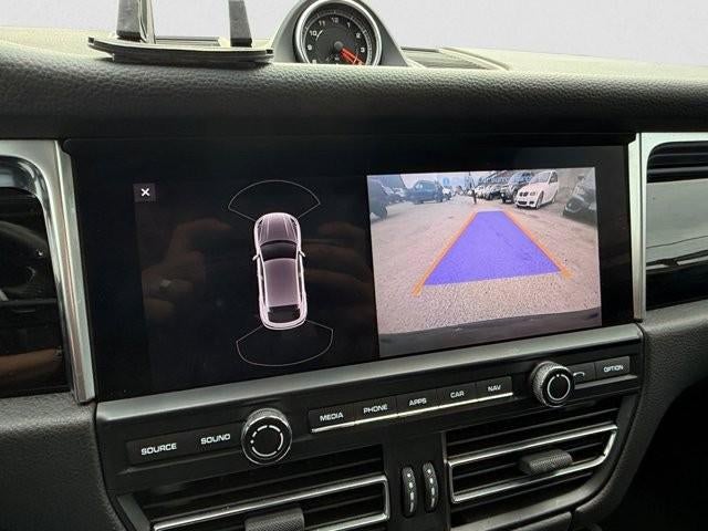 2021 Porsche Macan AWD