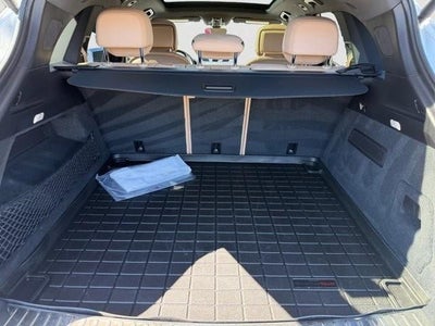 2022 Porsche Cayenne Platinum Edition AWD