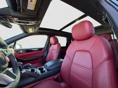 2022 Porsche Cayenne AWD