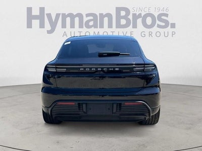 2025 Porsche Macan Electric 4 AWD