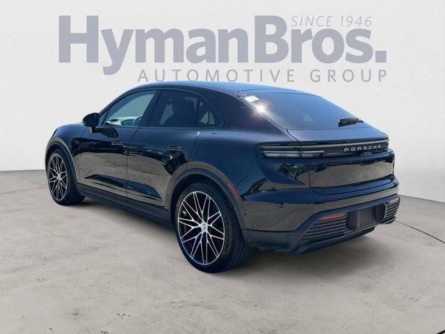 2025 Porsche Macan Electric 4 AWD