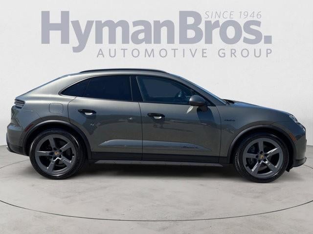 2024 Porsche Macan Electric 4 AWD