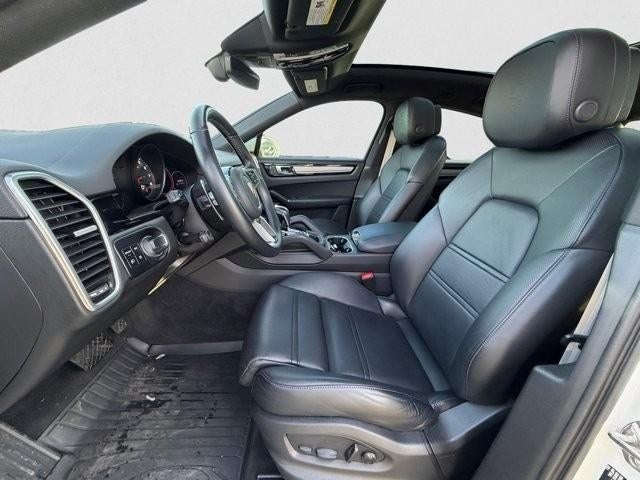 2023 Porsche Cayenne Platinum Edition Coupe AWD